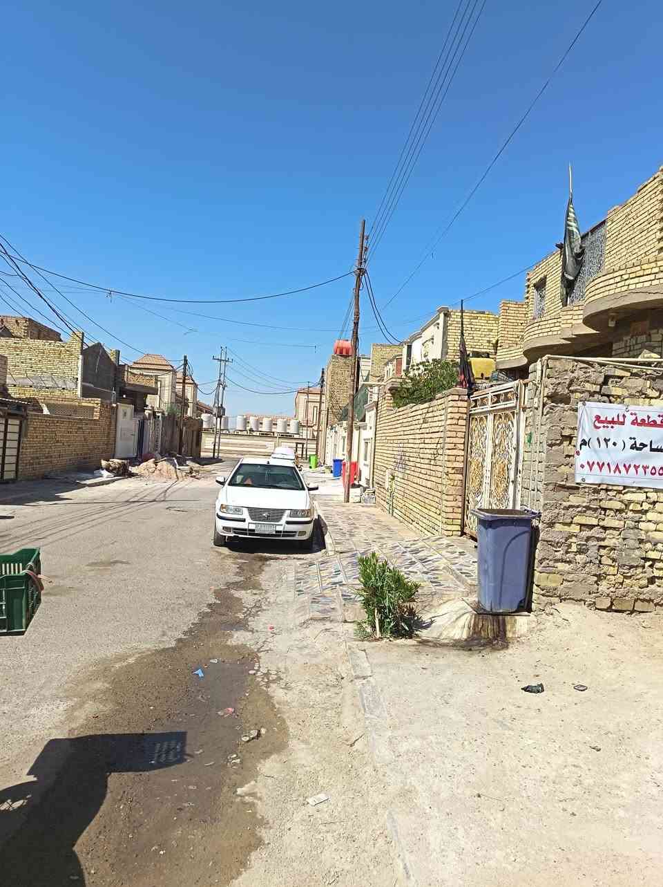 قطعه للبيع في منطقه ابورمانه قرب ثانويه حسان بن ثابت دربونه مطحنه خامس قطعه عن الركن المساحه 120 متر مربع
للاستفسار الاتصال على الرقم ***********
او مراسله صفحه مازنجر او واتساب
