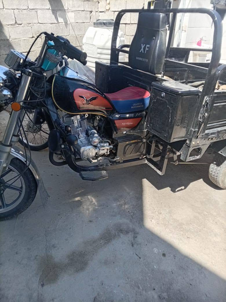السلام عليكم ستوته للبيع موديل 23 طالعه ب 26 ستوته نظيفه اوراق تترقم اتصل وتدلل السعر 3300 وبيها مجال قليل(***********)
