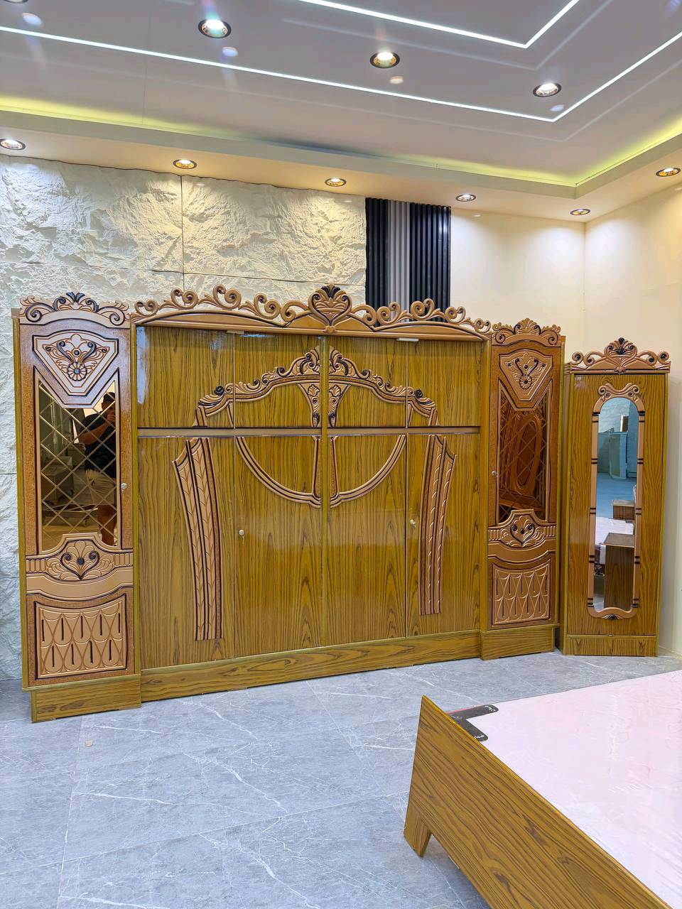 سارع بالحجز✔
غرفة اخشاب  بسعر 750 الف 🔥

🔅تفاصيل الغرفة ....
صاج خارج ٤ملم ام دي اف 🔺
وداخل صاج ٣ملم 
صبغ صاج درجة اولى 


عدد القطع  ٧ قطع 😍
1 //جرباية  قياس  ١٦٠ × ٢٠٠ 
 2//ميز جانبي ايسر قياس ٥٠
3// وميز  جانبي  قياس ٥٠
4// زاوية ارتفاع مترين عرض ٨٠
5// وميز بلازمه
6//وميز مراية ارتفاع مترين عرض ١٢٠
7 // وكنتور ٦ باب  ارتفاع مترين و١٥ طول ٣ متر و١٥

القطعه الثامنة حسب الطلب شازلون
سعرها ٥٠ الف ❤️

(توصيل مجاني مركز بغداد )
التوصيل يشمل الشد مجاني 🔥
(اطراف ٥٠)
باقي المحافضات حسب البعد