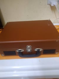 سعر ٨٠ وبيهه مجال  العنوان بغداد زعفرانيه شارع المركز تواصل 0770846256...