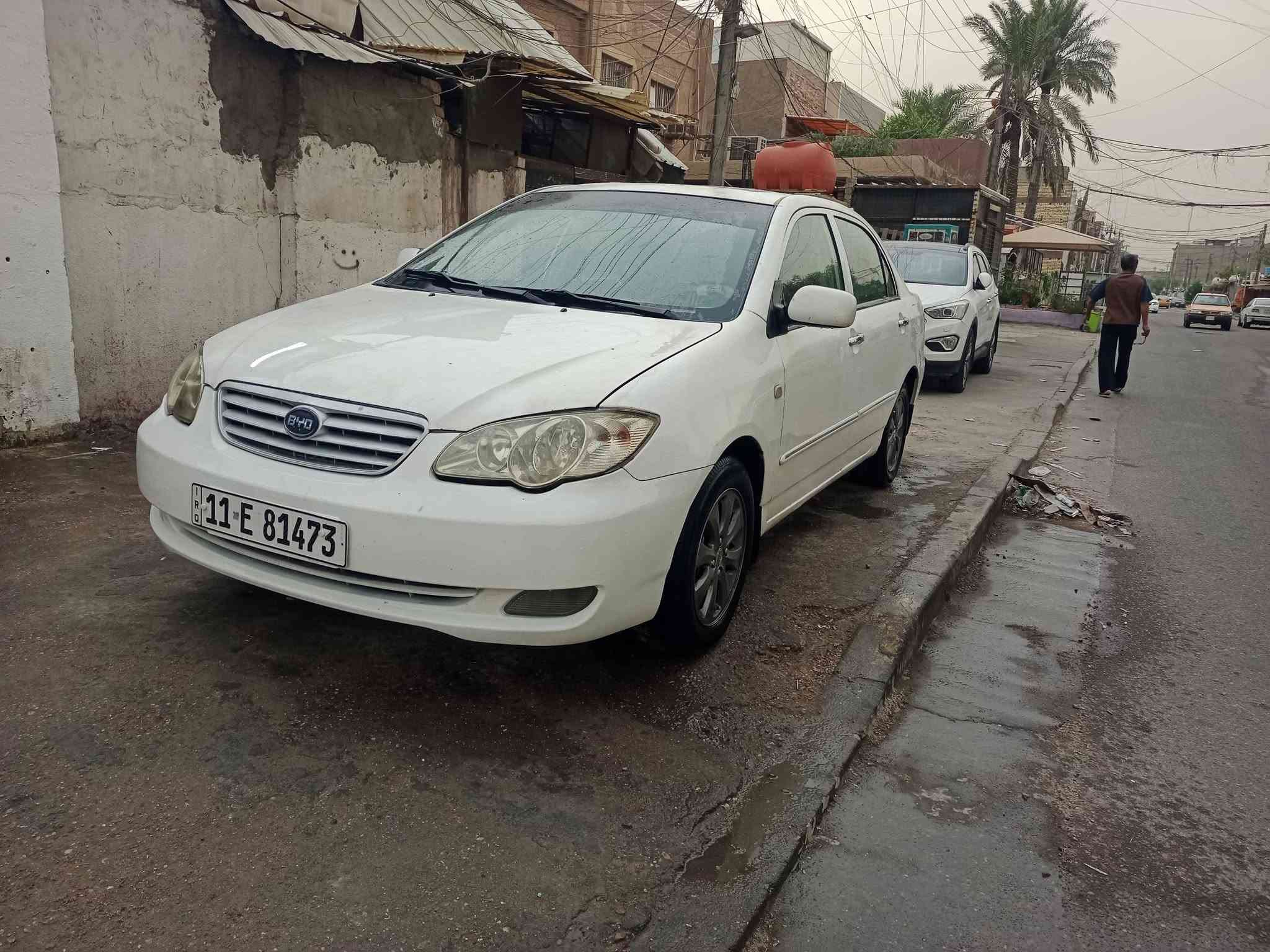 من الله السلام عليكم BYDF 3 السيارة جديده حيل مابيها اي نقص صدر امامي خلفي جديد كير مكينه  لاستيك ولف فقط تبريد ثلج بيها صبغ بين الباب الامامي والجاملغ شبر تقريبن السيارة كفاله  كهربائيات كلها على وضع الشركه رقم بغداد بأسمي كير عادي تحويل ثاني يوم السعر 56 وبيها مجال حك الجيه العنوان بغداد حي العامل ***********
