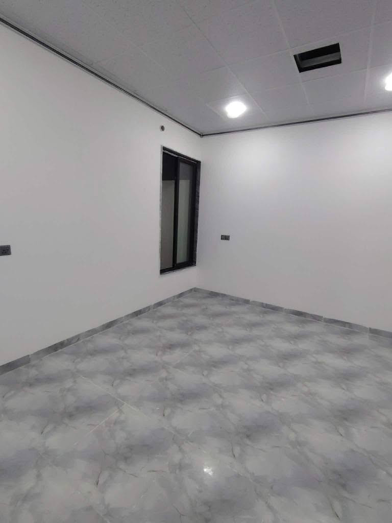 دار للبيع التعليم العالي(مجمع الغزل ) 
المساحه ١٠٠ متر غرفة نوم وهول واستقبال 
السعر ٦٥ وبي مجال
للاستفسار📞 ***********
📞 ***********
📞 *********** موصل, نينوى
