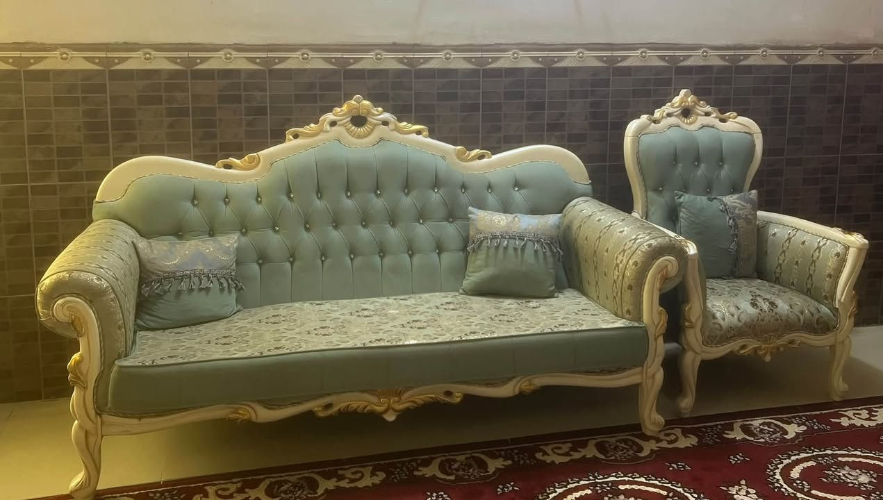 تخم زان • ١٠ مقاعد • بغداد