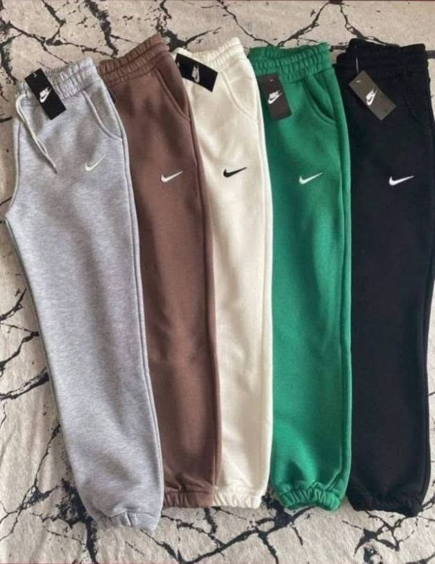 بالة رجالي أوربية • نظيفة ومغسولة • مقاسات L XL XXL