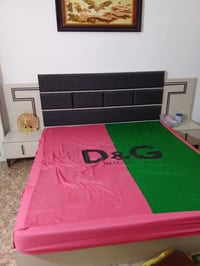 غرفه تركي ١٠ قطع مستخدمه شي قليل السعر ٧٥٠الف 07724486810
