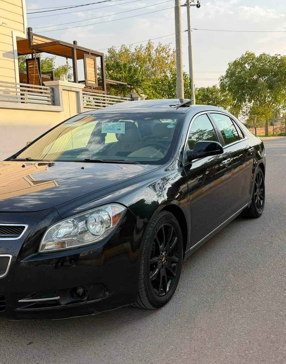 سلام عليكم 🤚🏻
للاستفسار:***********
سعر :(83)💵ورقه وبیها مجال 
———————————————
شوفرلیت مالیبو(2011) 
 سياره فول مواصفات 
شرط مكينه گير صدر تبريد وكهربائيات كله شغال مکفوله ونضیفه 👍🏻(سيارة كلين بدون صبغ)سونار مرفوع وية الصور 
——————————————-
مواصفات السیارة:
Ltz محرك مرغوب 2400
بدون تنقیص ولا تبخیر وبشرط
 💯
كهربائيات كله شغال  
سیاره حلوه مال بیت
———————
رقم أربيل  شرط تحویل شرط غرامه 👍🏻
سنویة جدیدة
———————————
عنوان :دیالی -خانقین
