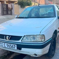 بيجو لميس خصوصي موديل ٢٠١٣ ضربة جاملغ امامي وجاملغ  خلفي سيارة نضيفة و...