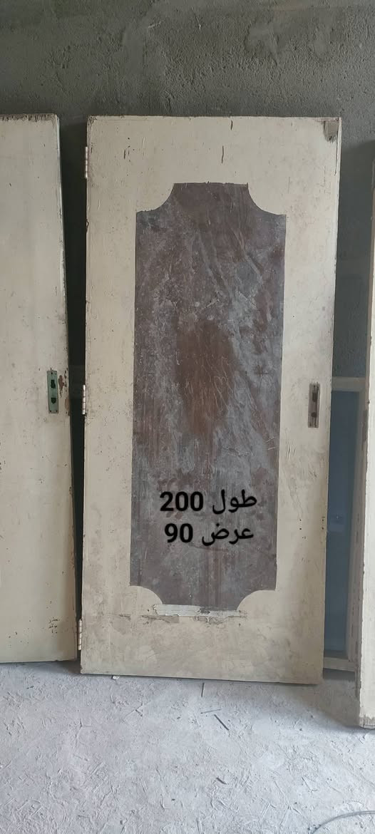 6 ابواب خشب وباب حمام المنيوم بحالة جيدة للبيع

• سعر باب الخشب الواحد ب20 الف

• ​باب حمام المنيوم مع اطاره سعره 125 الف وبي مجال

• ​شباك pvc ابيض كبير 3 مقاطع زجاج سعره 65 الف
​
​الموقع: [البصرة / الجمهورية]
​للتواصل والاتصال: [***********]
