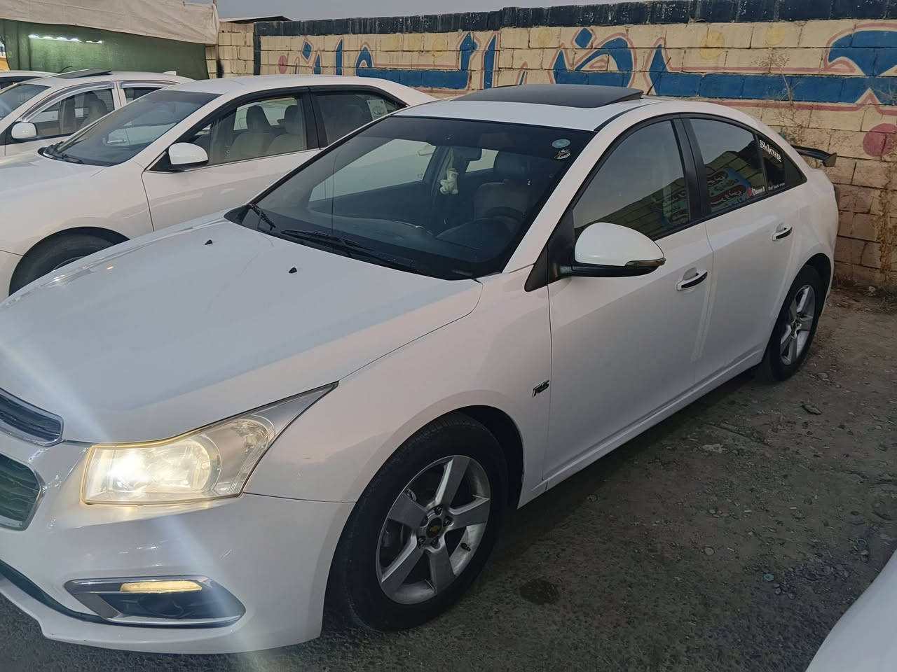 كروز 2016 خليجي فول مواصفات بدون صبغ بدون ضرر السيارة بسمي اتريد تحويل اتريد وكالة سنوية بعد ما ساقطة كير محرك جديد شاده السعر 80 بيها مجال بسيط انسب من هيجي سعر ماكو
*********** / ***********
مكان السيارة موصل الأيسر 
كروز 2016 خليجي فول مواصفات بدون صبغ بدون ضرر السيارة بسمي اتريد تحويل اتريد وكالة سنوية بعد ما ساقطة كير محرك جديد شاده السعر 80 بيها مجال بسيط انسب من هيجي سعر ماكو

نص مكتوب في الصور:
- عقد الكتروني
- تحويل أرقام قيصوى