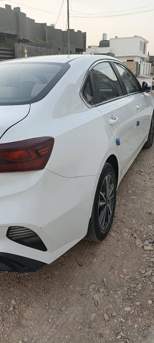 السلام عليكم
سيراتو 2024خليجي 

مكينه 2000 دوش كير AT

 رقم ذي قار فول مواصفات 1/1

ماشيه 56الف km

كفاله عامه من كلشي 

فتحه سقف. تبريد قطعتين. وباقي لمواصفات لمعروفه 

للاستفسار *********** واتساب
السعرر 182 وبي مجال للطيبين.

