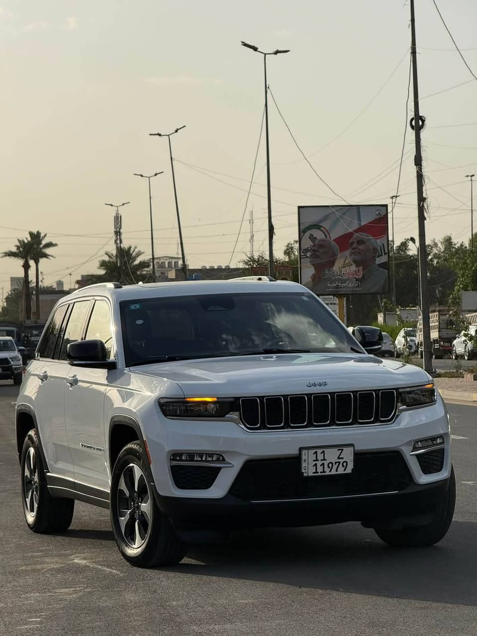 السلام عليكم ورحمة الله وبركاته
جيب كراند شيروكي 4XE 2024 وارد امريكي 

لون ابيض 

حجم المكينه : 2000 تيربو + هايبرد بلك ان

375 حصان سيارة شبابية 

المسافة المقطوعة : بحدود 45 الف كيلو

سيارة نظيفة وجديدة بمعنى الكلمة

الضرر جانبي فقط باب خلف السايق 

مكان السيارة بغداد / بغداد الجديدة 

السعر : 31 الف دولار

تواصل خاص او على الرقم ***********
