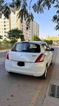 سياره  للبيع سوزكي موديل 14 ياباني للاستفسار اكثر الاتصال 07706925610