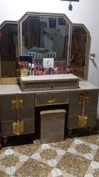 غرفه نوم • للبيع • بيهه مجال