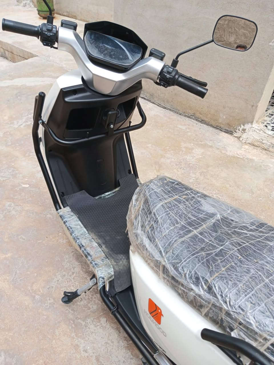 درجة شحن للبيع نظيف جدا مستعمل شهر واحد بس السعر 870 و بيه مجال لطيبين رقم***********
رقم ***********
