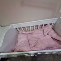 سرير أطفال • قليل الاستخدام • السليمانية