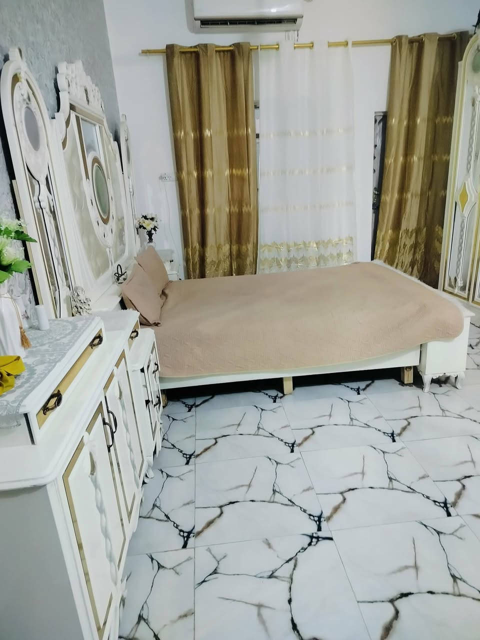 بيتین • حي الصدرين الثاني • ٣٥٠م