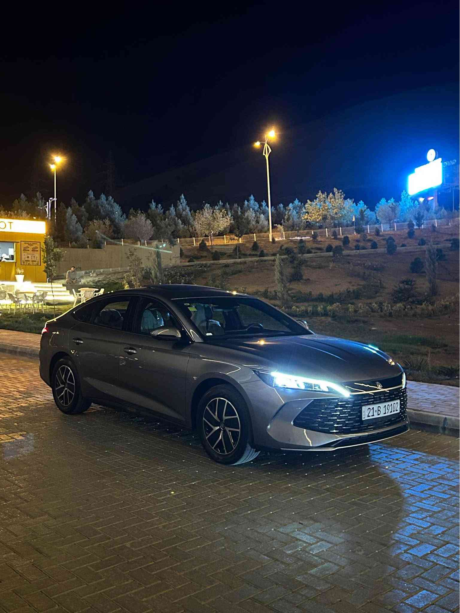 BYD- qin L
2024 
پاتری ١٢٠ 
پانۆراما 
٥ کامیێرا 
ناو زەیتونی 
١٣ هەزار کم ڕۆشتووە 
بێ بۆیاخ بێ سارد بێ تەرزە 
١٨٩ وەرەقە و مەجال 
*********** السليمانية, العراق
