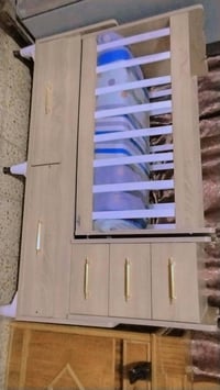 للبيع • دولاب • سياحي
