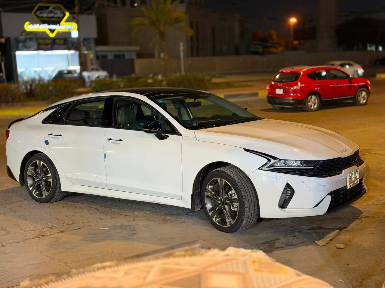 K5 
موديل 2023
خليجي مكينة 2000 دوش 
سيارة بصمة 
بانوراما
شاشة
كامرة حساسات امامي خلفي
تبريد خلفي مخارج شحن
السيارة فول بنسبة للخليجي
سعرها 225$
***********
مكاني شارع فلسطين 
رقم بغداد باسمي تحويل ثاني يوم
