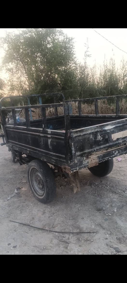 سلام عليكم. ستوته.موديل 7.رقم الشاصي موجود حفر بل رگبه صاصي.نضيف بس اكو لحيم مثل ما موضح بل صؤره. ستوته.رگبته شاچخه ..ستوته مرتبه...المكان الرميثى طريق ابؤ شريش...السعر..قفل مابيهة الف بعد 475...  ***********
