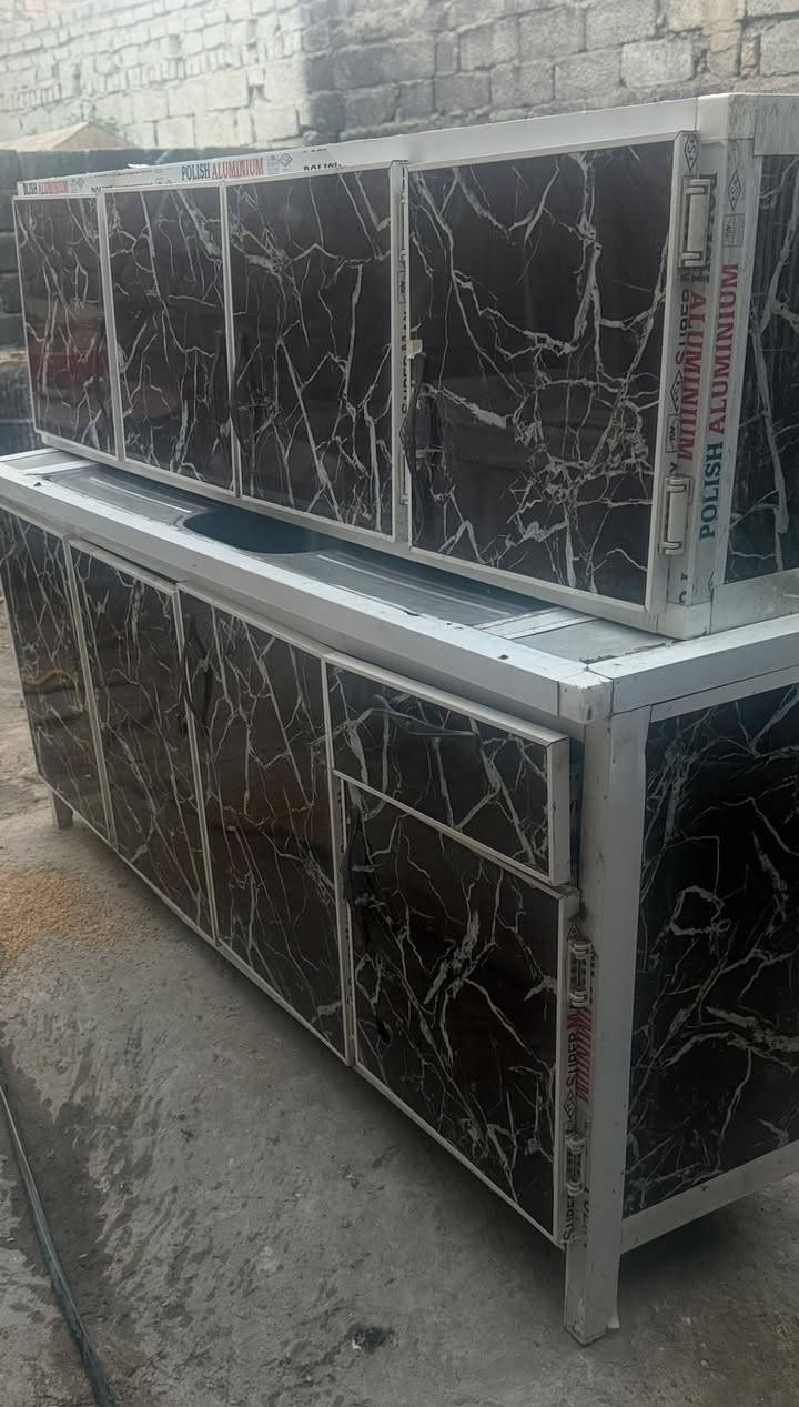 للبيع استخدام قليل 250وبي مجال كربلاء الحسينية الجريه ***********
