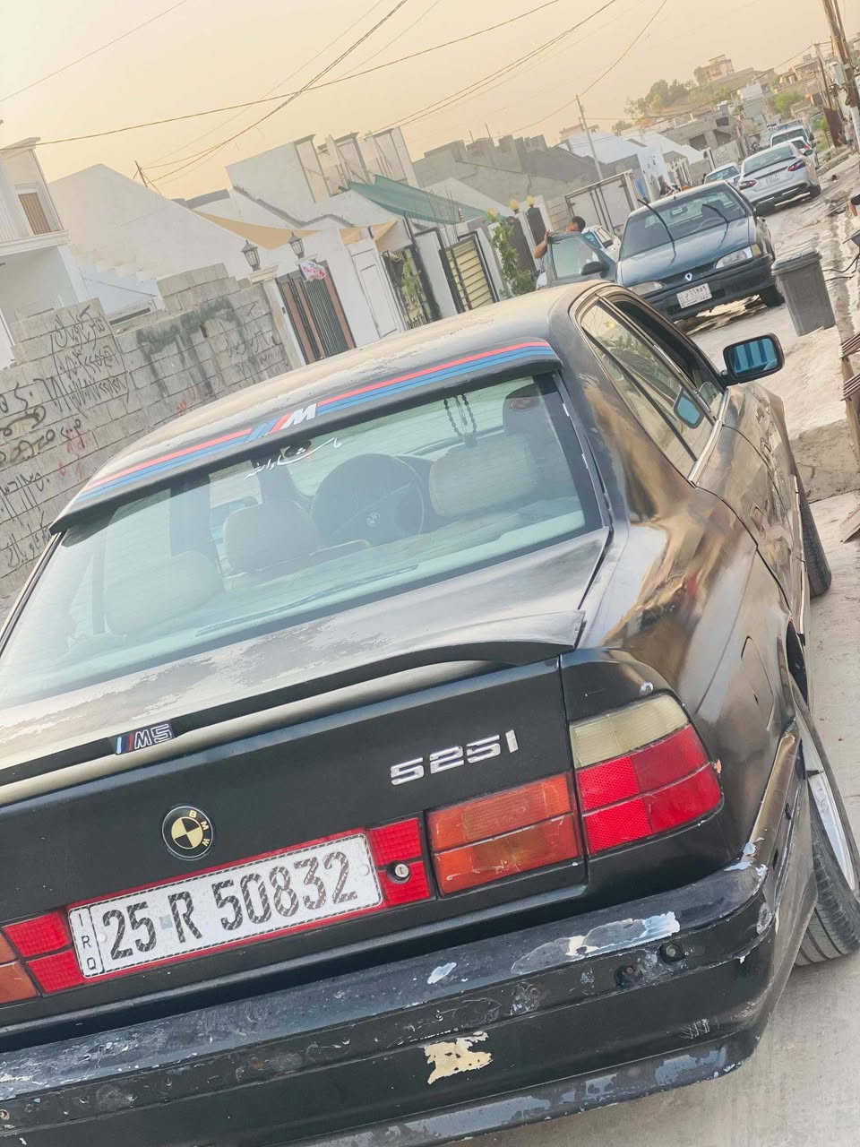 سياره لبيع كير محرك شرت ره قه جديت حد ٢٠٣٠ جديت بتاقه بنزين ويا مابيه ده عام شرت سعر ٣٨بيه مجال سياره حيل نزيف بس صبوغ يريد.  ***********ره قه م موبايل
