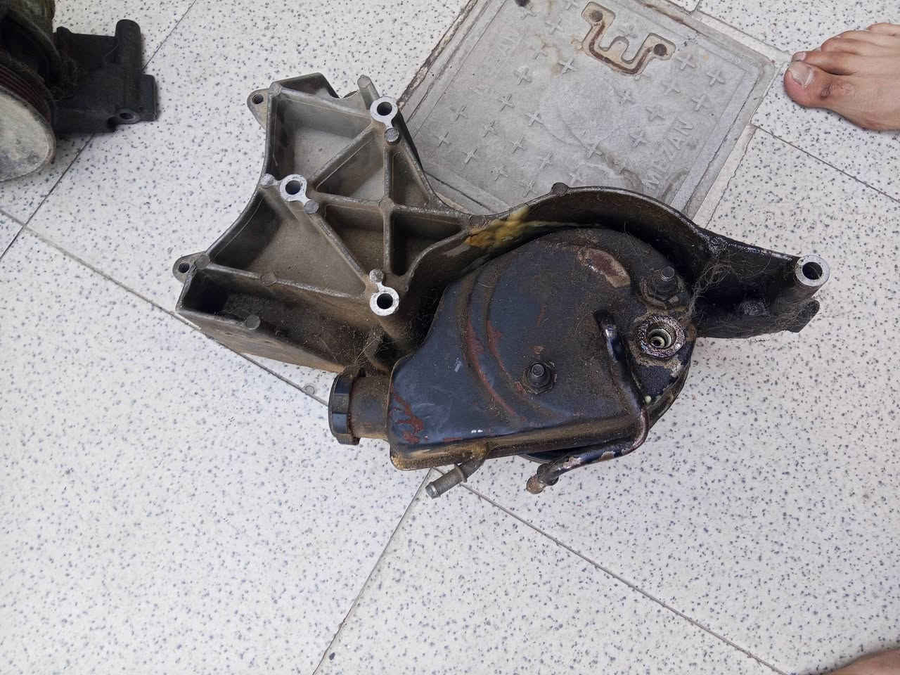 سلام عليكم باور الفينية طاك جبنة وسيتهة سعرها 50بيهة مجال 
مرايات ام الاشاير قيم واخذ 
مكان بصرة رقم ***********
