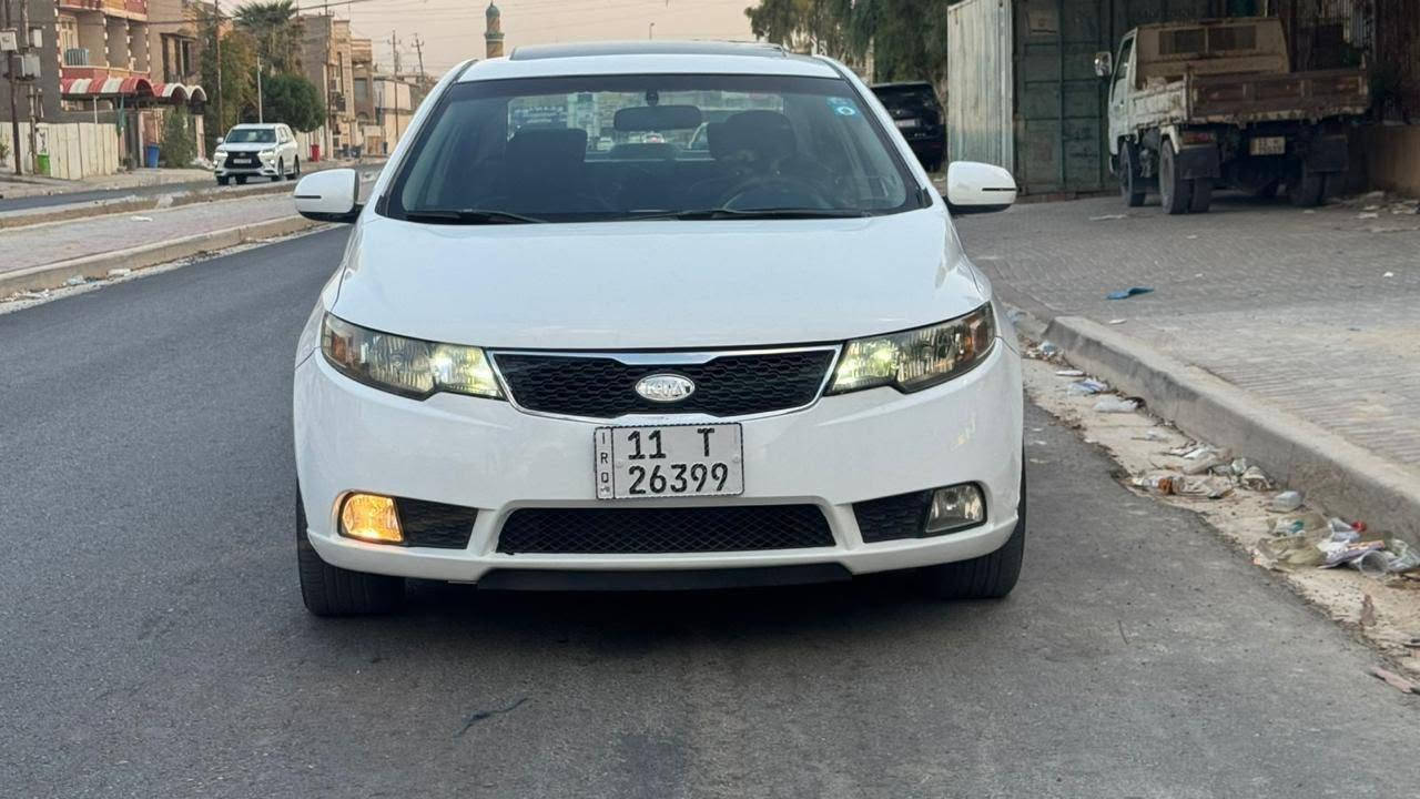 بسم الله الرحمن الرحيم
سيراتو 2013 خليجي رقم بغداد الدولي باسمي
محرك 1600 دوش بلادي ممفتوح
كير محرك صدر تبريد كفاله
السعر 95 وبيها مجال
فول مواصفات عدا البصمه
فتحة سقف 
شفتات ستيرن
تحكم ستيرن
كامرا وحساس خلفي
مري شفط 
اشاير بالمري ويدات نيكل
بيها طخه باب السايق ومصلح نفسه
مكانها بغداد ***********
