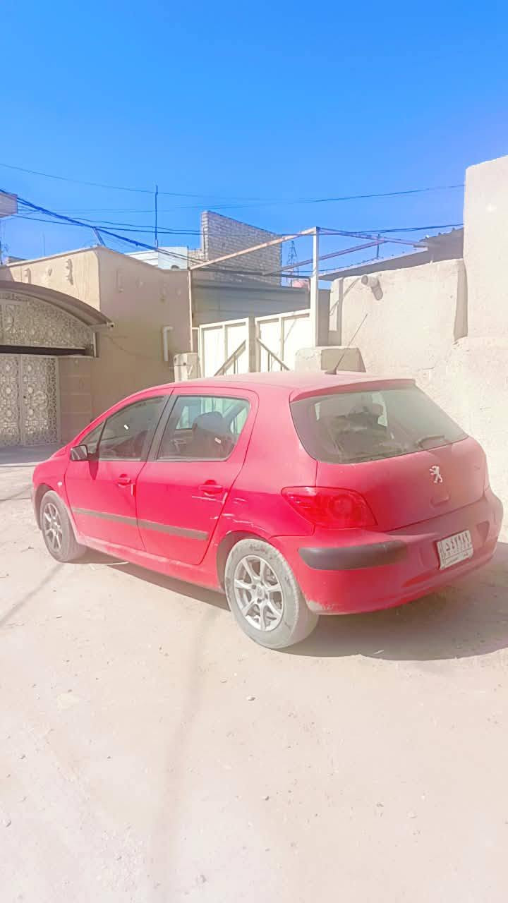 السلام عليكم بيجو ٣٠٧ م٢٠٠٥ رقم بغداد معروضة للبيع ٤٠ ورقة للاتصال ***********
