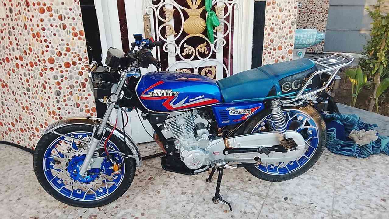 سلام عليكم دراجه موديل 25دراجه كلش حلوه بس  تحتاج باتري  وتحتاج ولفات  العنوان بابل محاويل ***********.     سعر دراجه 700وبيهه مجال
