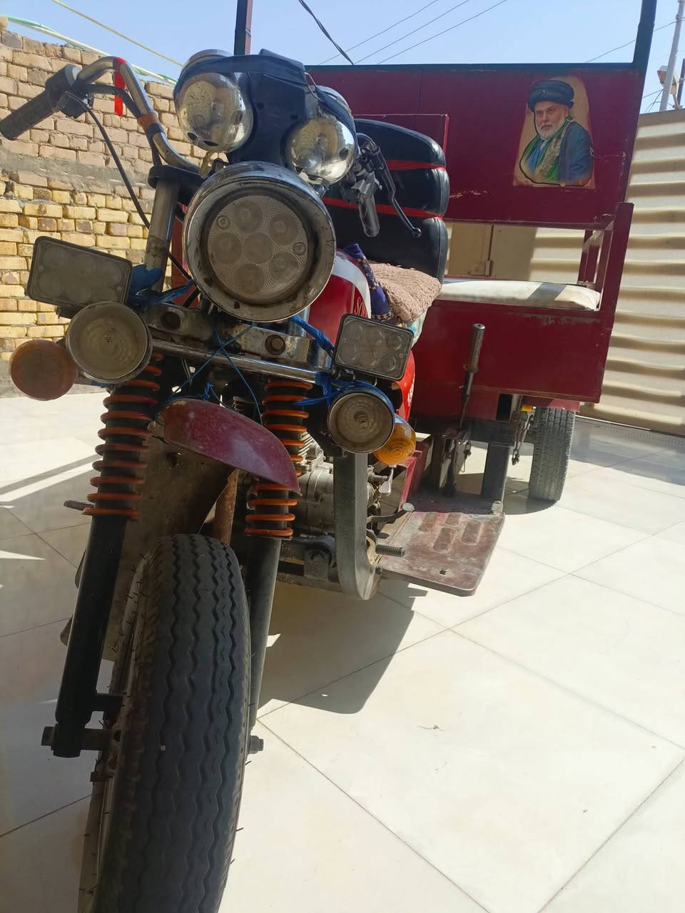 سلام عليكم جاهزه للخير سعر 1500 وبيها مجال هاذ رقمي  عنوان ميسان ***********
