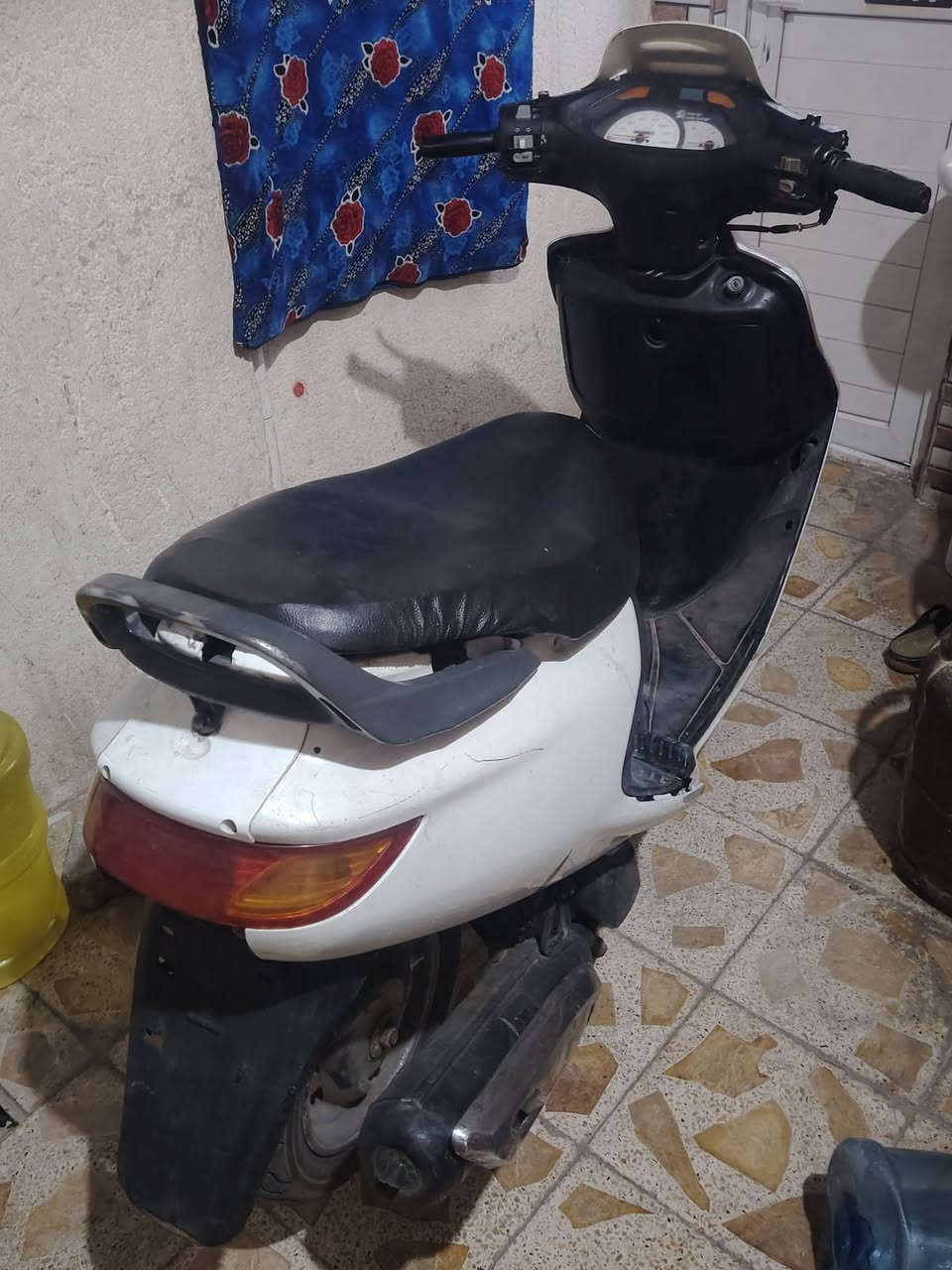 السلام عليكم فراشه نضيفه كهربائيات شغاله باتري جديد مكينه خرسه فقط كعكات صالنصه عوزه مكاني نجف حي جامعه ***********
السعر 275وبيه مجال مو شراي لاتدخل خاص فدوه اروحلك تريده تعال شوفه وبيك خير وتدلل
