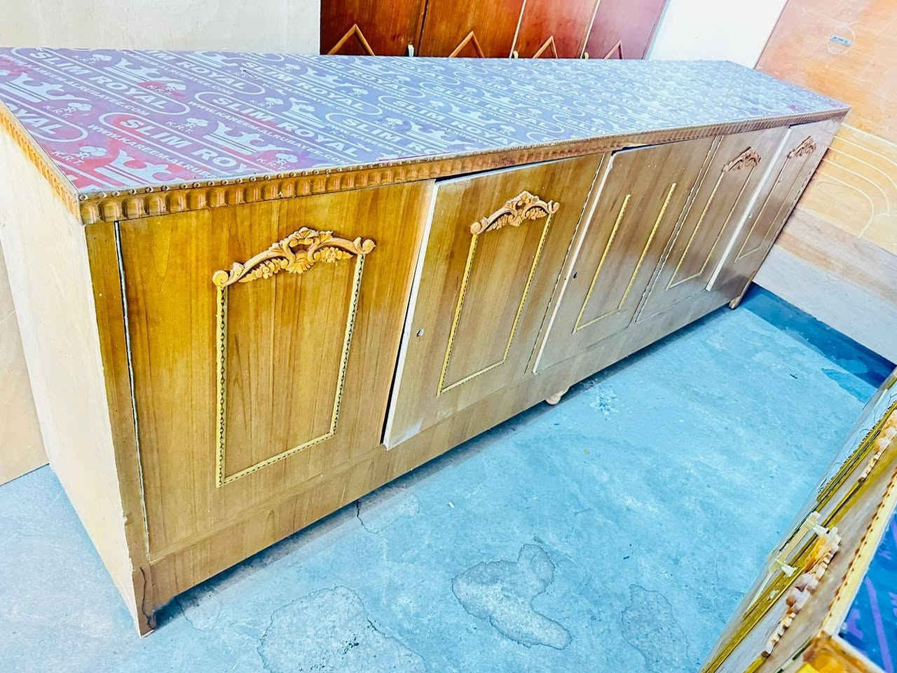 وجبه جديده للبيع مواد المستخدم (يرهم قصد ونقد ) والجديد ( مجمع ليث ال سطام ) (العندو كاونتر قديم انبدلو بجديد )  المكان ناحيه الشوره جوه خزان الماء الاستفسار على هاذه الرقم ( ***********)
