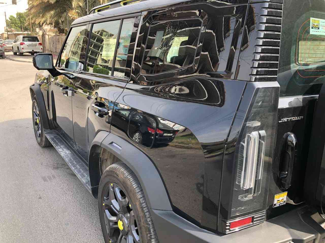 للبيع جيتور تي تو لاكجري فول مواصفات موديل ٢٥ رقم بغداد ضمان هارلم ماشية ١٨ الف كم مكفولة داخل زيتوني حزام برتقالي السعر ٣٨٥٠٠٠٠٠ ثمانية وثلاثين مليون وخمسمائة الف دينار للاتصال ***********
