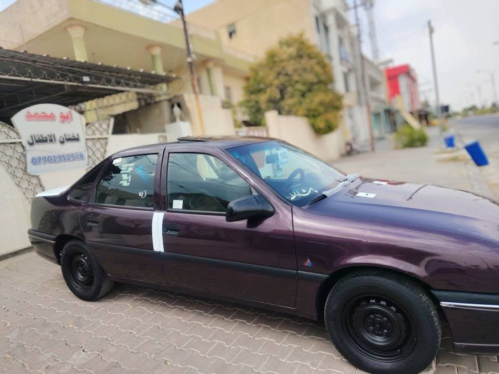 سياره اوبل فكترا موديل 92حجم 18سياره نظيفه جدا كولشي مابي شرط بدون ضربه رقم جديد بي دفتر بنزين كهربائية كلها شغال تخم صدر جديد سعر 39وبي مجال بسيط عنوان كركوك رقم هاتف *********** كركوك, العراق
