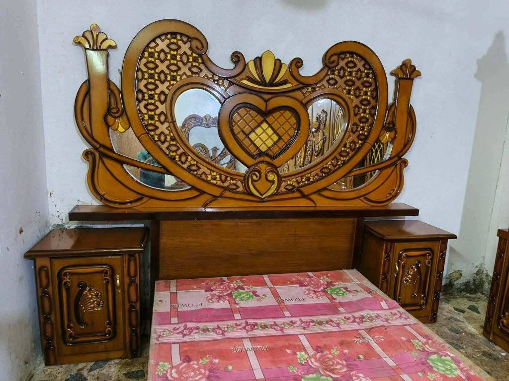 غرفه نجاره صاج سعر الغرفه 600
العنوان ناصريه قرب المستشفى التركي 
تابع قناتي تلكرام اول باول النشر 👇👇
https://t.me/furnitureThi
