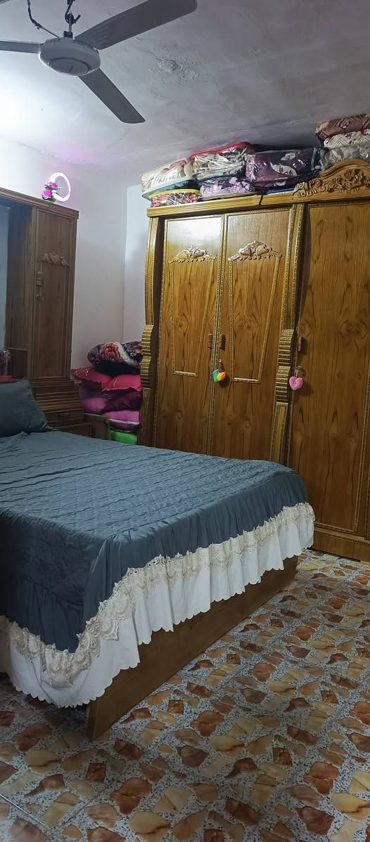 🏵️للبيع دار سكن زراعي 
🏵️سند 25 مداور مباشر بإسم المشتري 
🏵️المساحة 200م 
🏵️الواجهة 10*20م النزال 
🏵️الموقع طريق سنية ديوانية 
🏵️خلف معمل الاصباغ
🏵️بناء البيت طابوگ وبلوك 
🏵️يتكون من ثلاث غرف وصاله ومطبخ وبراني وصحيات 
🏵️البراني نقص بورگ وارضيه 
🏵️خدمات متوفره 

🟣للاستفسار مراجعة مكتب الضامن للعقار الشارع التجاري مقابل منفذ المعرفه أو الاتصال 📞 
***********
***********
