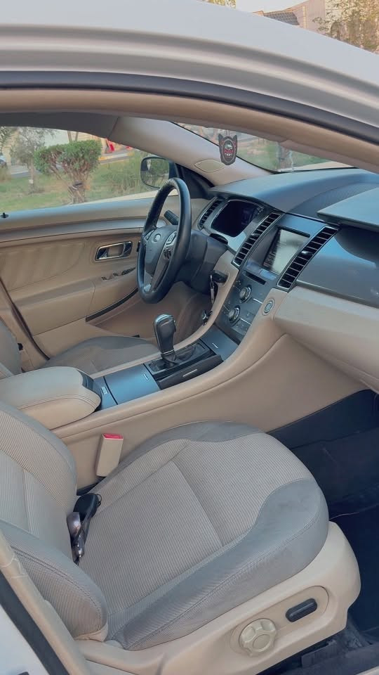الفورد تورس NIVA Ford Taurus 2013
المواصفات:

الموديل: NIVA 2013

الفئة: SEL 

اللون: ابيض لؤلؤي

الرقم: بغداد خصوصي 

المحرك: 6 سلندر 3.5

ناقل الحركة: اوتوماتيك

الداخل: بيجي قماش نظيف + كشنات كهربائي

سستم صوت يخبل 

المواصفات:

شاشة لمس 

كروز + تحكم ستيرن

حساسات خلفية

تبريد ثلج 

زجاج كهربائي + مرايا كهربائية

لايتات LED امامية+فتحة سقف

السيارة فول مواصفات

ضرر دعاميه + خشم البنيد 

السيارة بحالة ممتازة من كلشي. محرك كير تبريد مكفولة.

الفحص للشراي.السيارة كلش مداريها كله من الوكاله قطع اصلية

المكان: بغداد

للاستفسار***********
