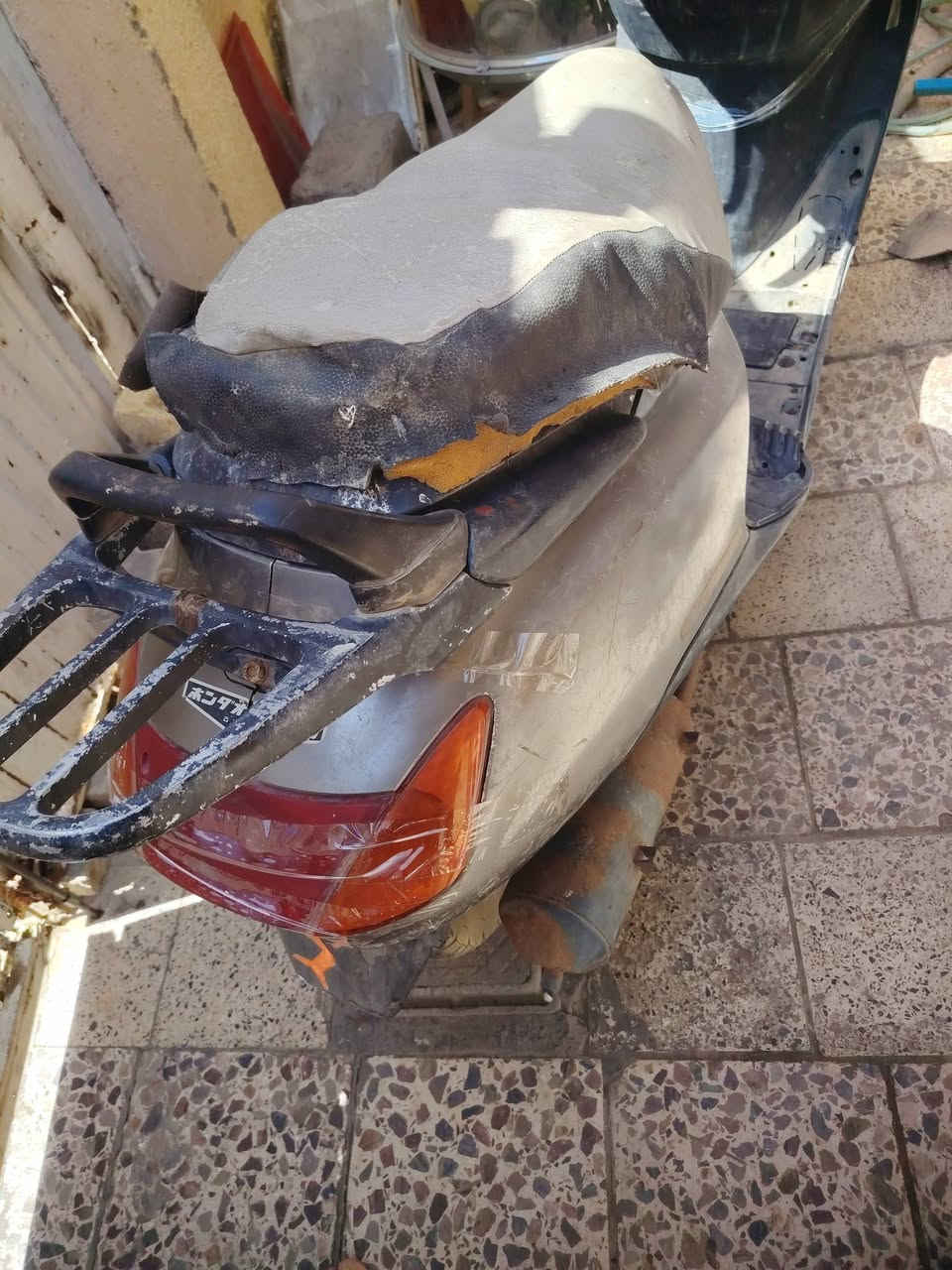 دراجه سبيسي ياباني للبيع طافيه ابيع كوم حديد شراي يتصل ويدلل ***********سعره مناسب مكاني كوت
