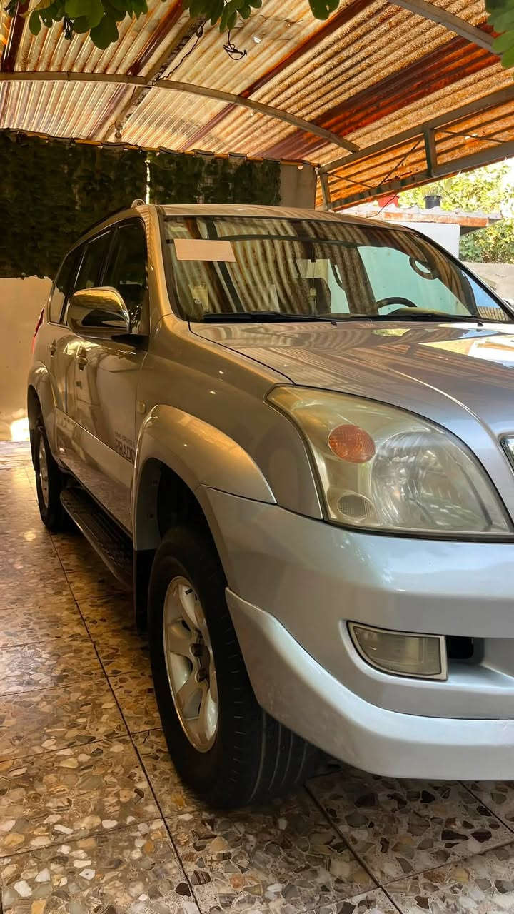 برادو 2006 رقم اربيل مكان بغداد بدون اي ضرر وبدن صبغ كلين تايتل اربعة سلندر2700cc ماشية 260km محرك وكير كامل بدون اي نقص نضافة الكشر 95%  تبريد كاملة للاخير سيارة نضيفة دفع رباعي 4X4، للاستفسار اكثر الاتصال بالرقم***********
