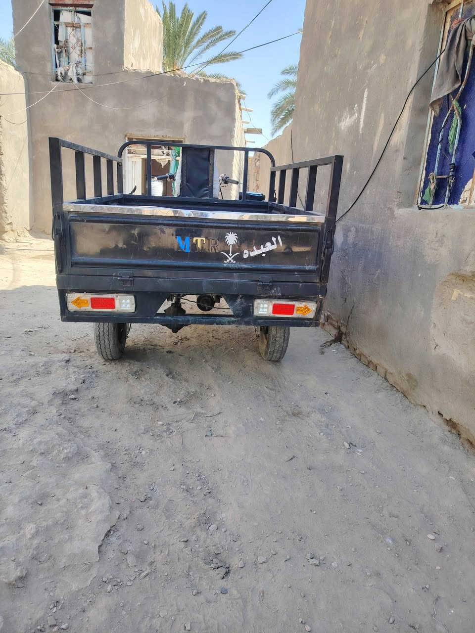 سلام عليكم  ستوته امتيار لبيع سعر خاص مكانك لسماوه   نتصل عله  رقم  ***********
