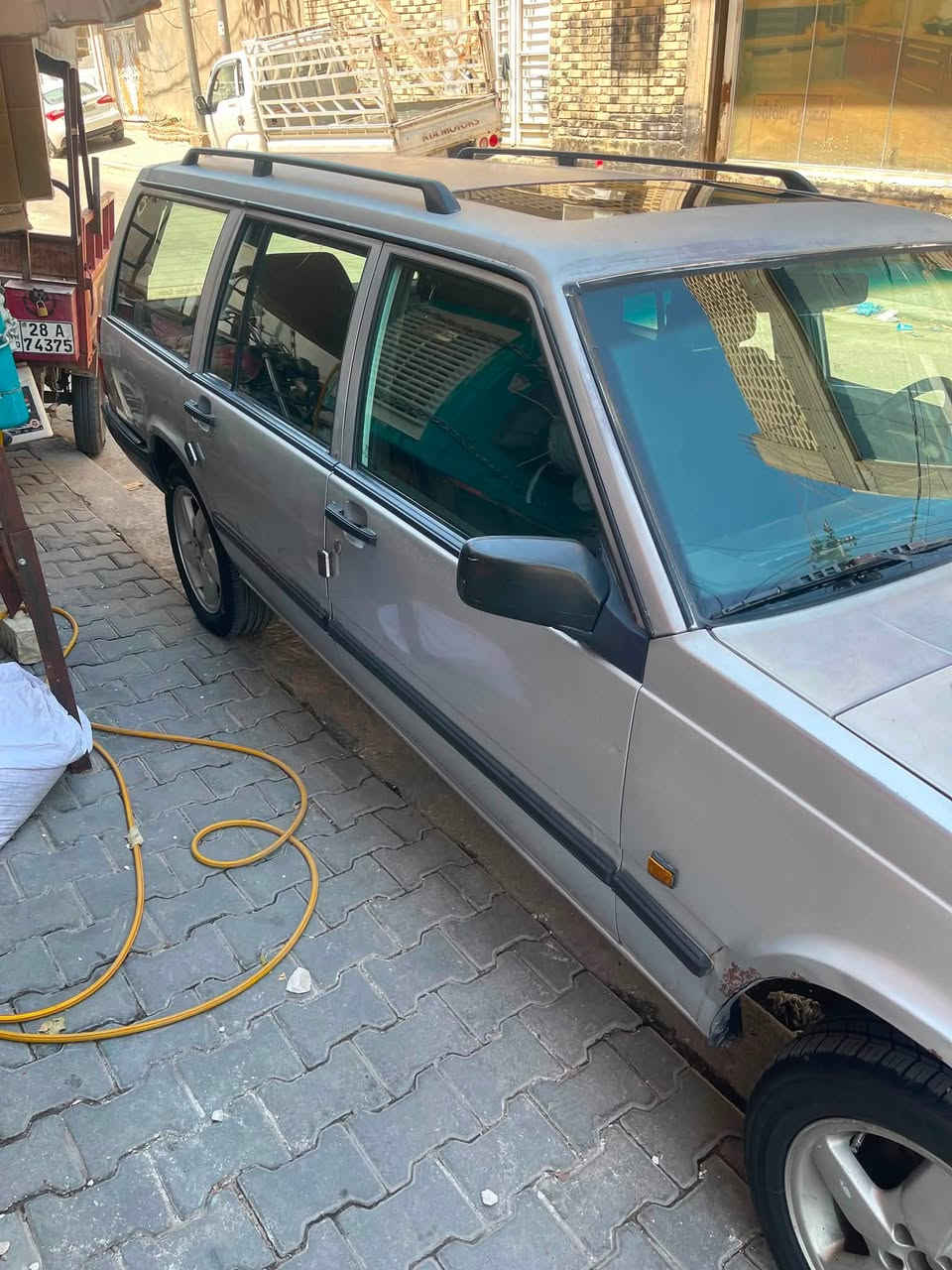 فالفو 940 موديل 92. كلشي بلاد وكلشي شغال
المكان نجف والرقم نجف باسمنا  السعر 55وبي  مجال ***********أبوعلي الجيلاوي
