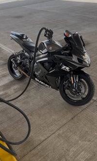 GSX-R • ٢٢ ألف • اطارات جديدة