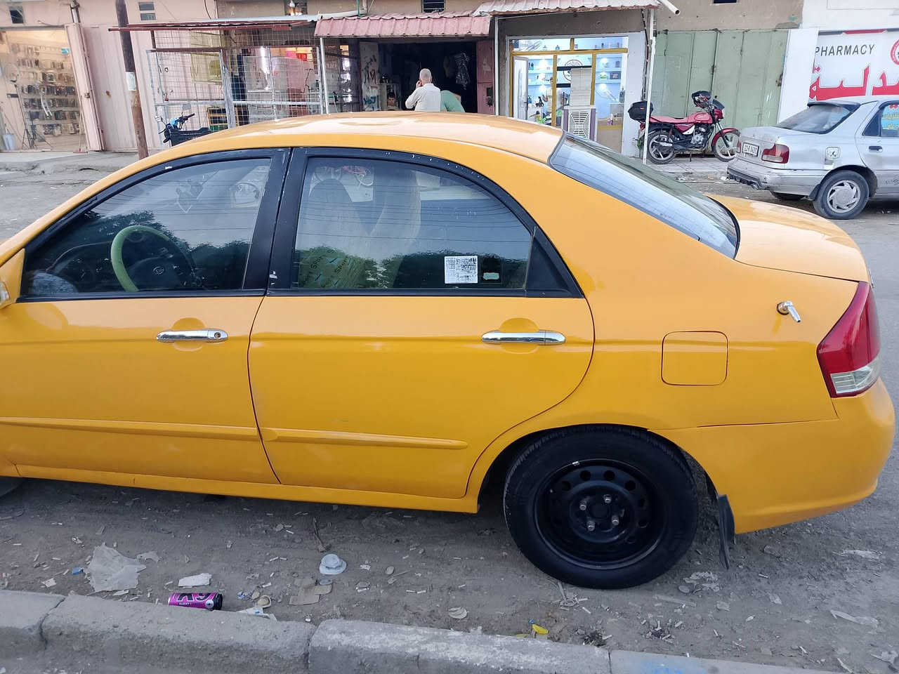 سبكترا ٢٠٠٩ محرك ٢٠٠٠
تكسي مصفره هيئه وغرمات وهزه سيارة جاهزة وخير من الله اي نقص مابيها 
ضرر جاملغ خلفي ايسر 
السعر ٦٥ وبي مجال او مراوس با احدث 
تخم تاير تبريد باتري حداديه كلشي جديد 
ديالى الخالص ***********
