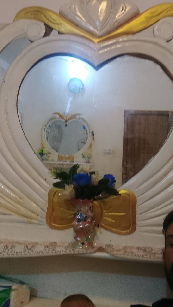 غرفه نضيفه سعر 200رقم ***********
