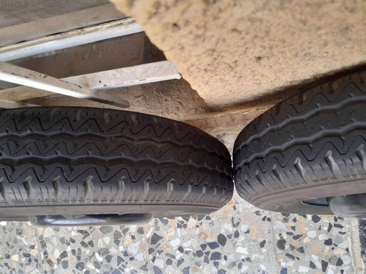 تايرات كيا • حجم ١٣ • بغداد