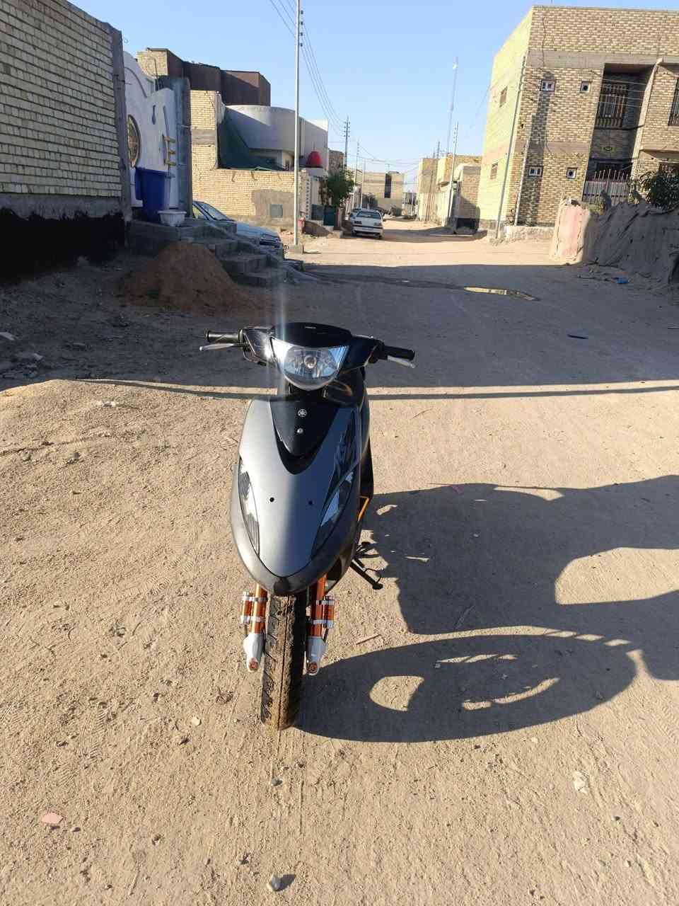 دراجة ماكس عدلة 2006 الدراجة شلعه ومعدل كاملة نكرة سلف محركها ناعم الدبلات الامامية الاصليه موجوده وايضا الهرون الاصلي موجود....تاير خلفي تايوان جديد،فلتر رياضي جديد 

دراجة ما عايزه شي السعر 700 وبيها مجال 
مكاني نجف حي النداء 
للتواصل واتساب ***********
