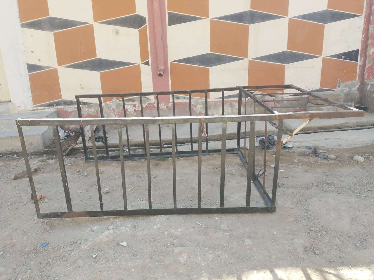 عندي محجلات مال ستوته للبيع
***********
***********
