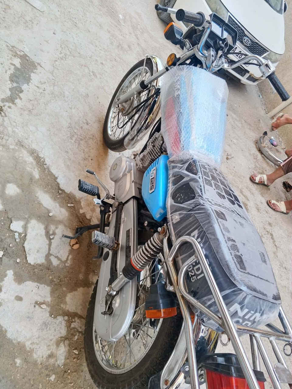 السلام عليكم درجة نامه مديل ٢٥ للبيع كفالة عامه درجة شلعه معدل فول اوراق سكنر مكان كربلاء السعر ٦٢٥ بيها مجال للاستفسار رقمي ***********
