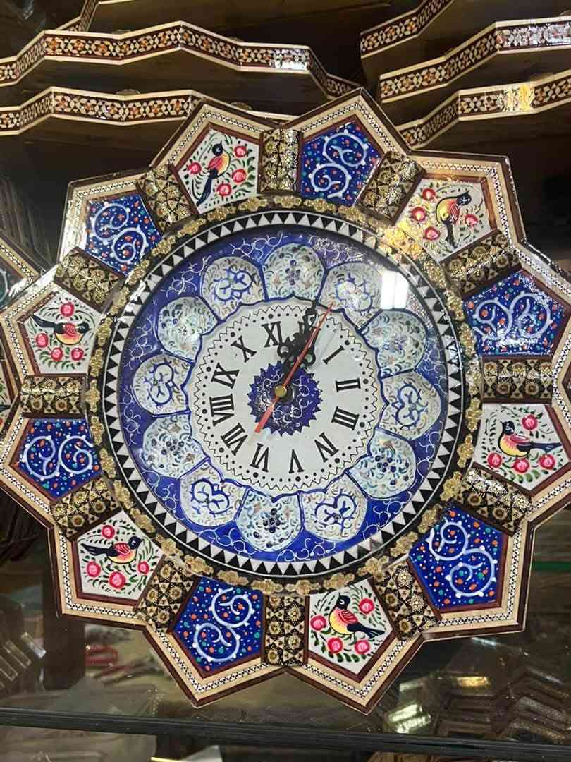 واتساب • بدون تفاصيل